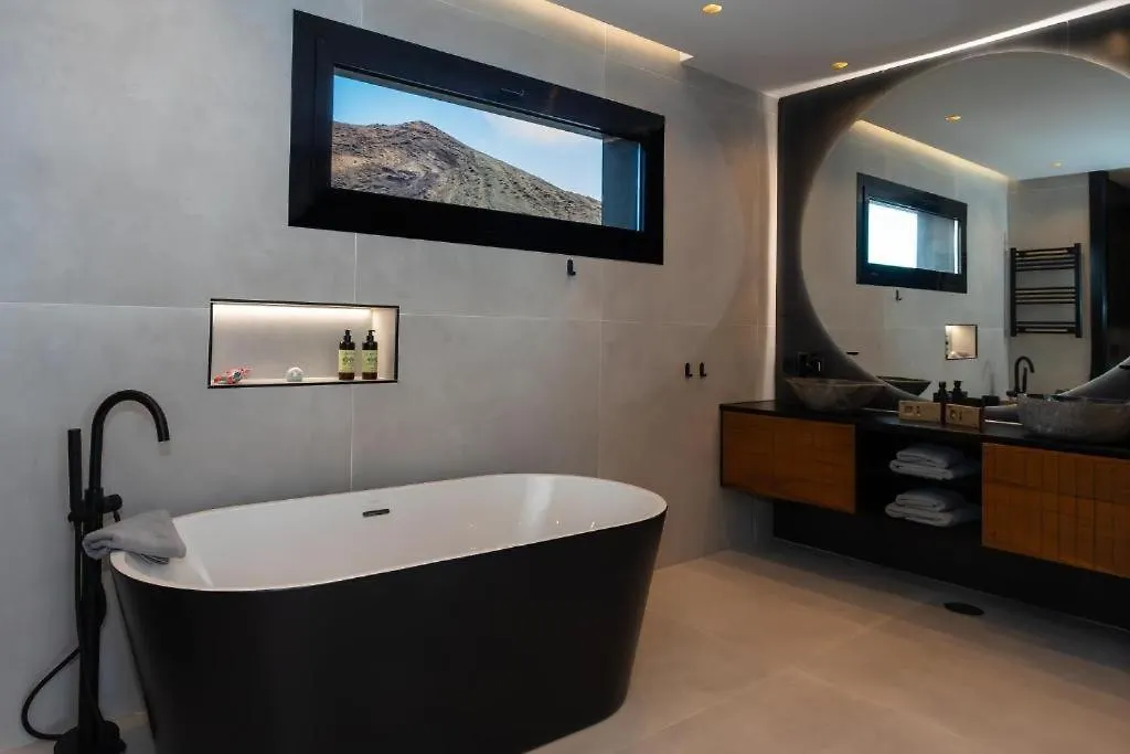 7 Bedroom Villa - By Apricus Holidays Costa Adeje