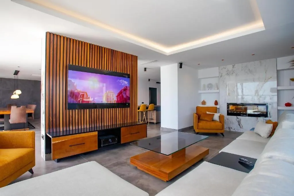 7 Bedroom Villa - By Apricus Holidays Costa Adeje  0*, Costa Adeje (Tenerife) Spain