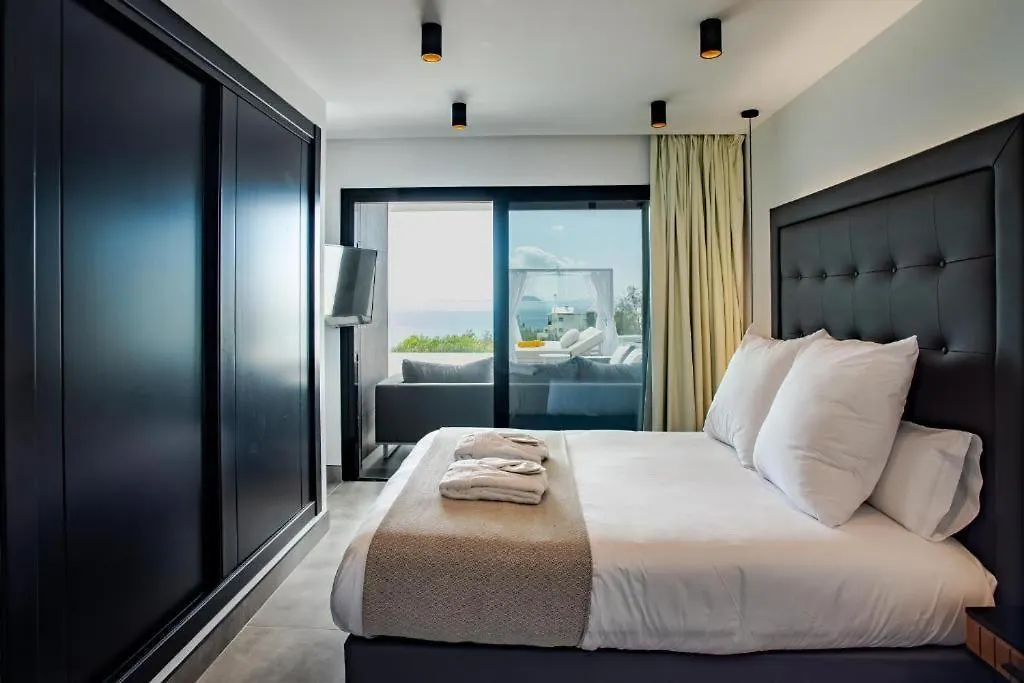 7 Bedroom Villa - By Apricus Holidays Costa Adeje   Costa Adeje (Tenerife)