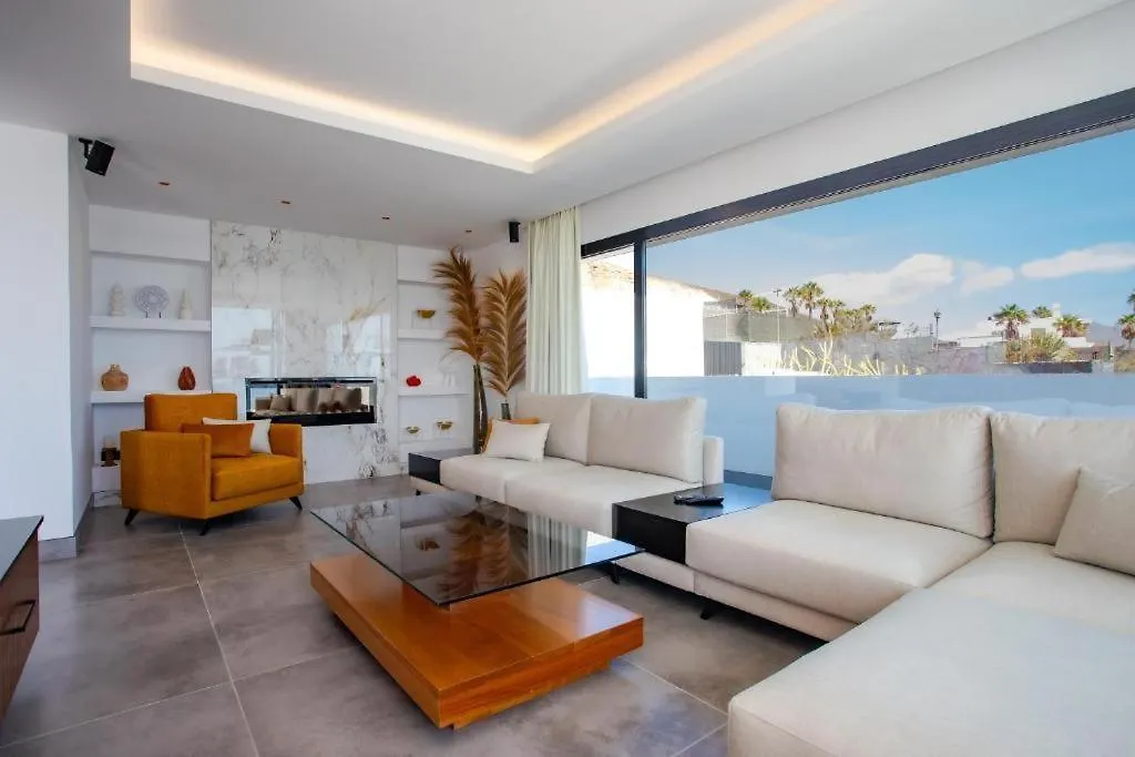 7 Bedroom Villa - By Apricus Holidays Costa Adeje